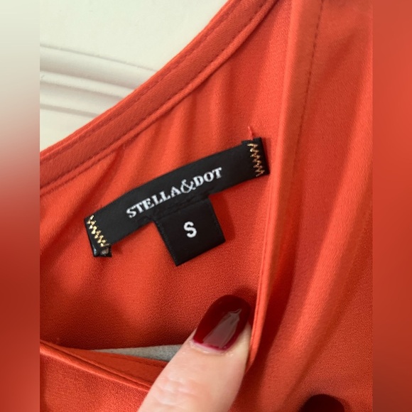 Stella & Dot Rich Rust Polyester Back Zip Blouse Women’s Size Small - Picture 5 of 15